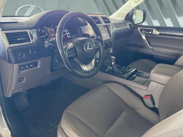 Certified 2020 Lexus GX 460 Premium w/ Premium Package image 10