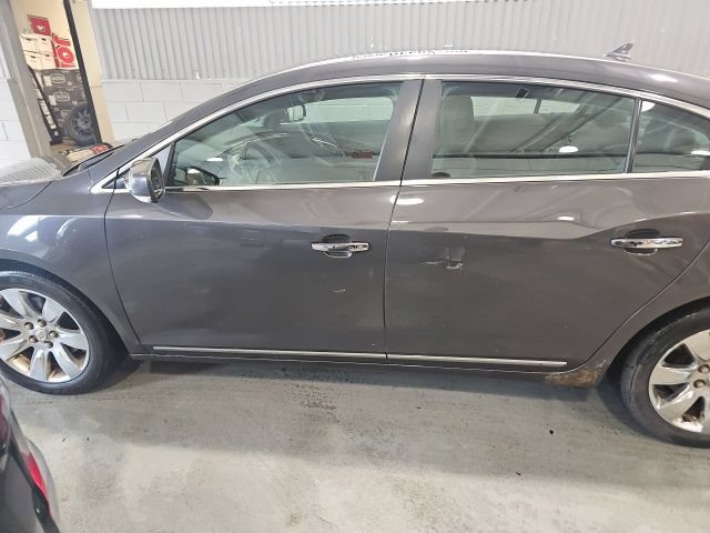 Used 2013 Buick LaCrosse Premium FWD image 6