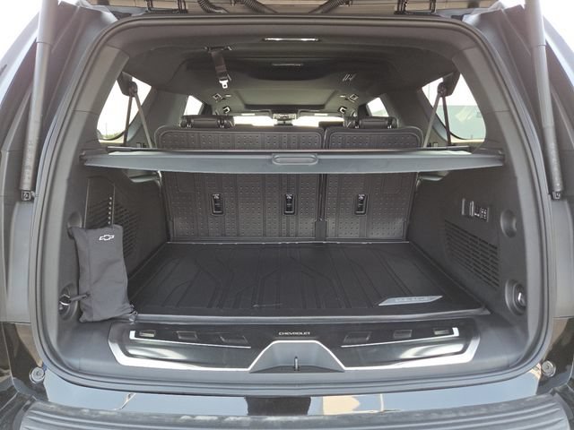 New 2026 Chevrolet Suburban Premier AWD/4WD image 20