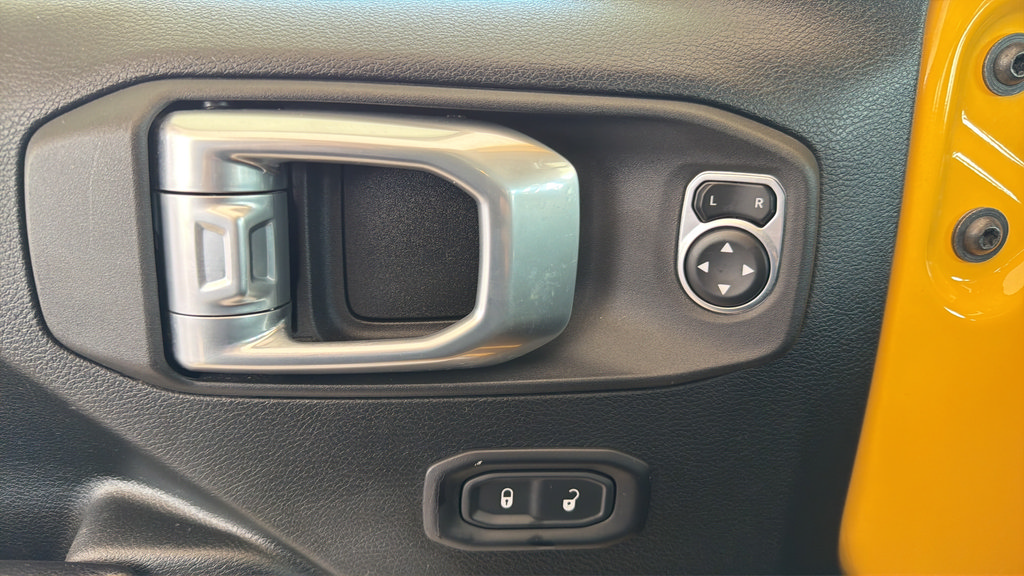 Used 2021 Jeep Wrangler Unlimited Sport AWD/4WD image 23