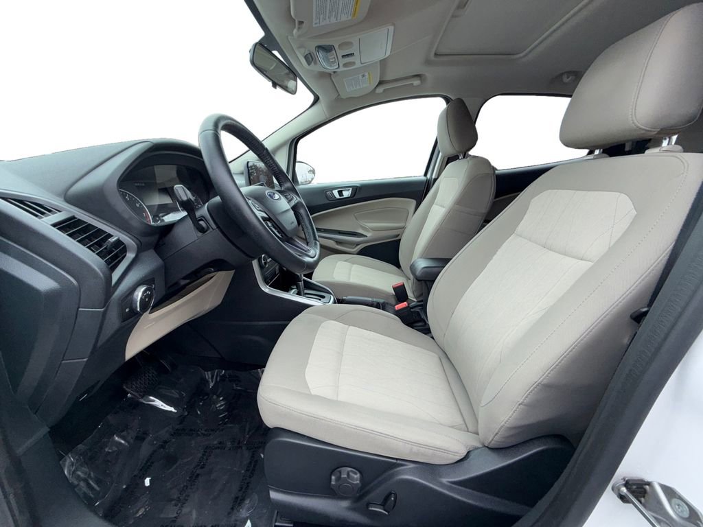 Used 2018 Ford EcoSport SE image 9