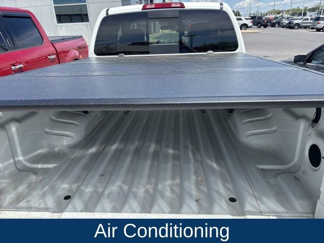 Used 2025 Nissan Frontier S image 7