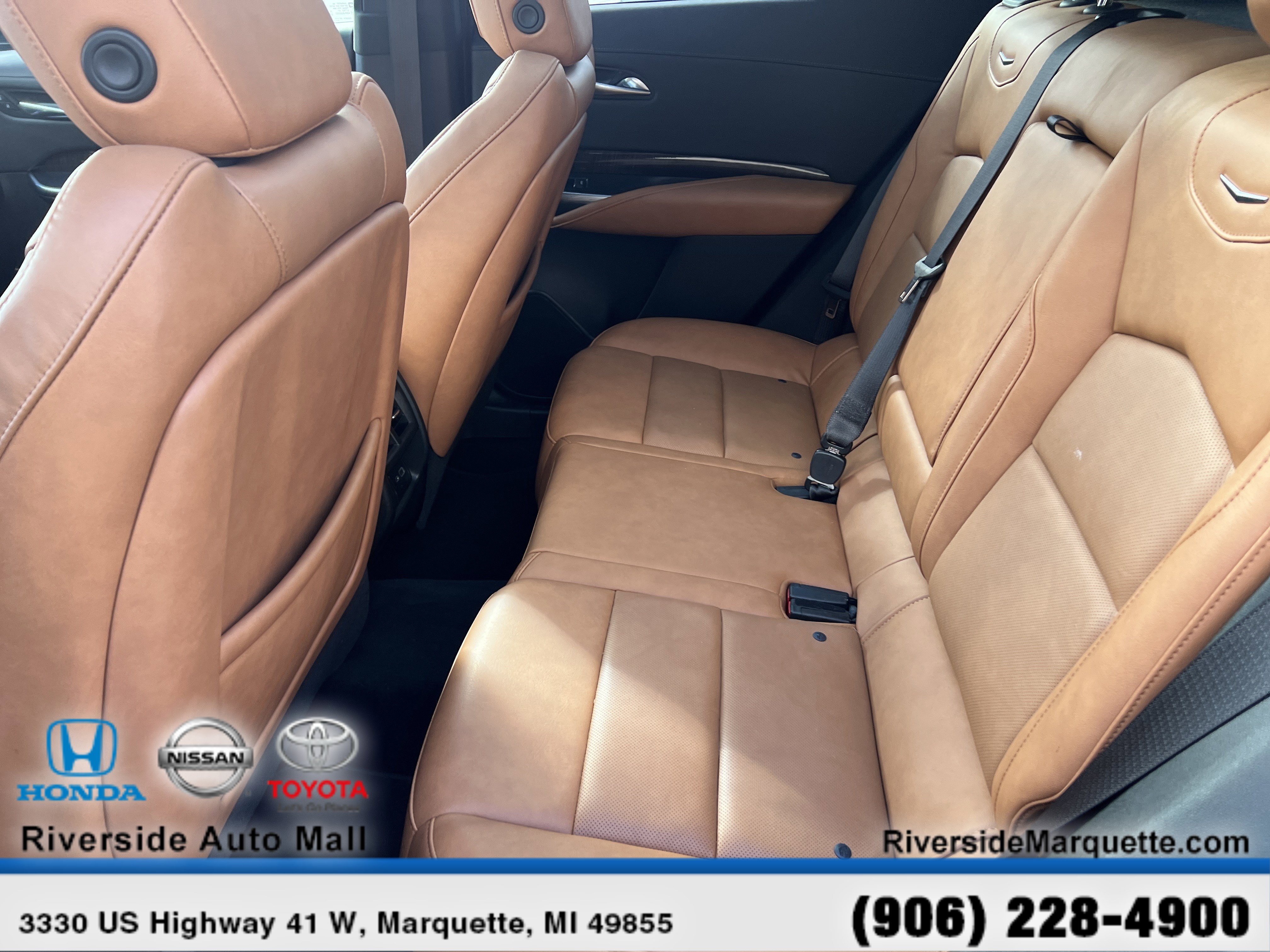 Used 2021 Cadillac XT4 Premium Luxury image 25