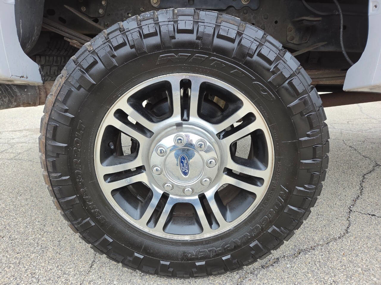 Used 2015 Ford F350 Platinum image 14