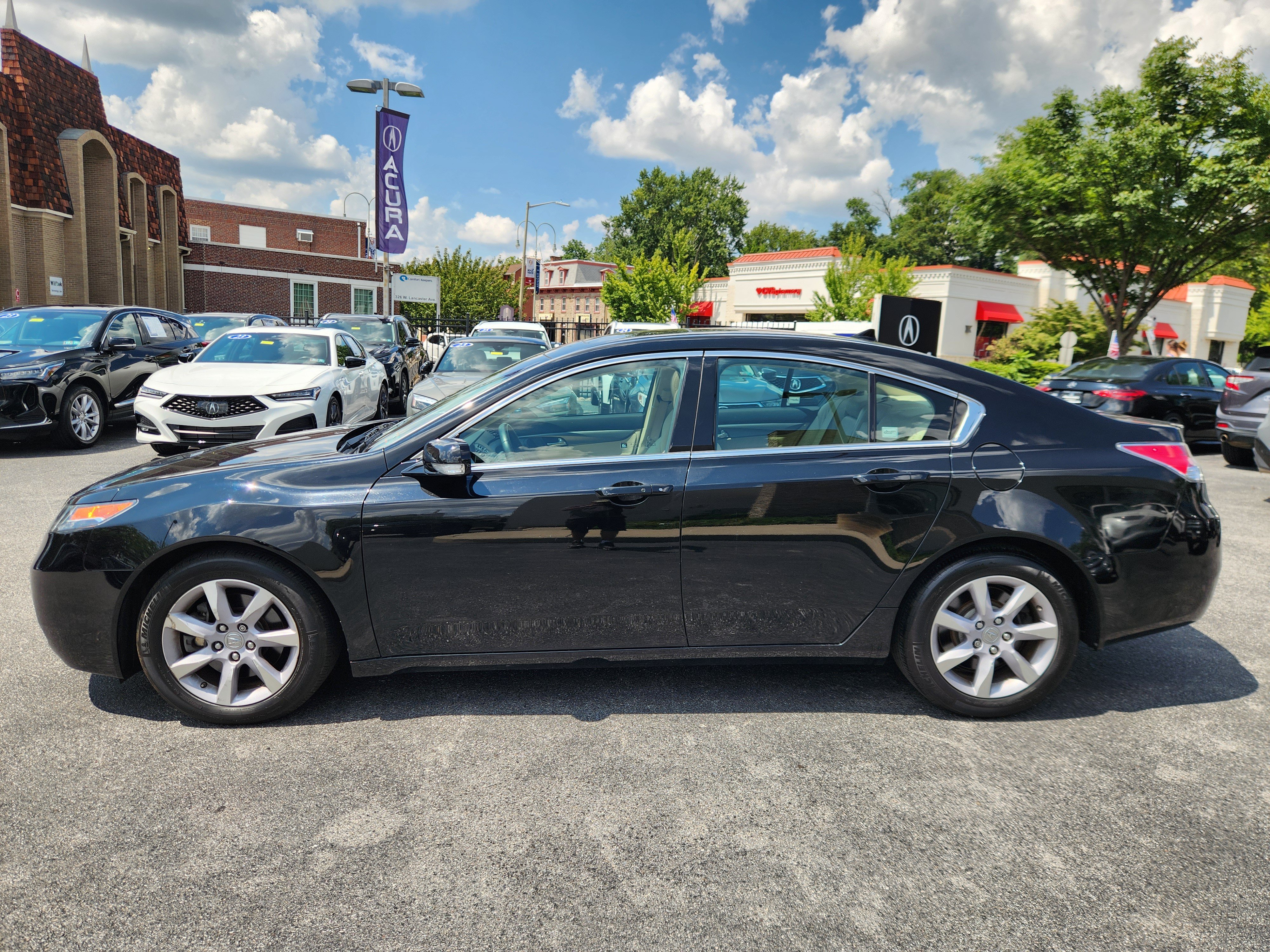 Used 2014 Acura TL w/ Technology Package FWD image 5