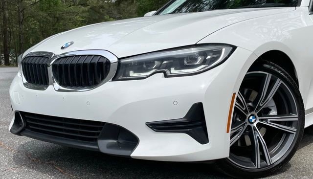 Used 2021 BMW 330i Sedan w/ Convenience Package image 3