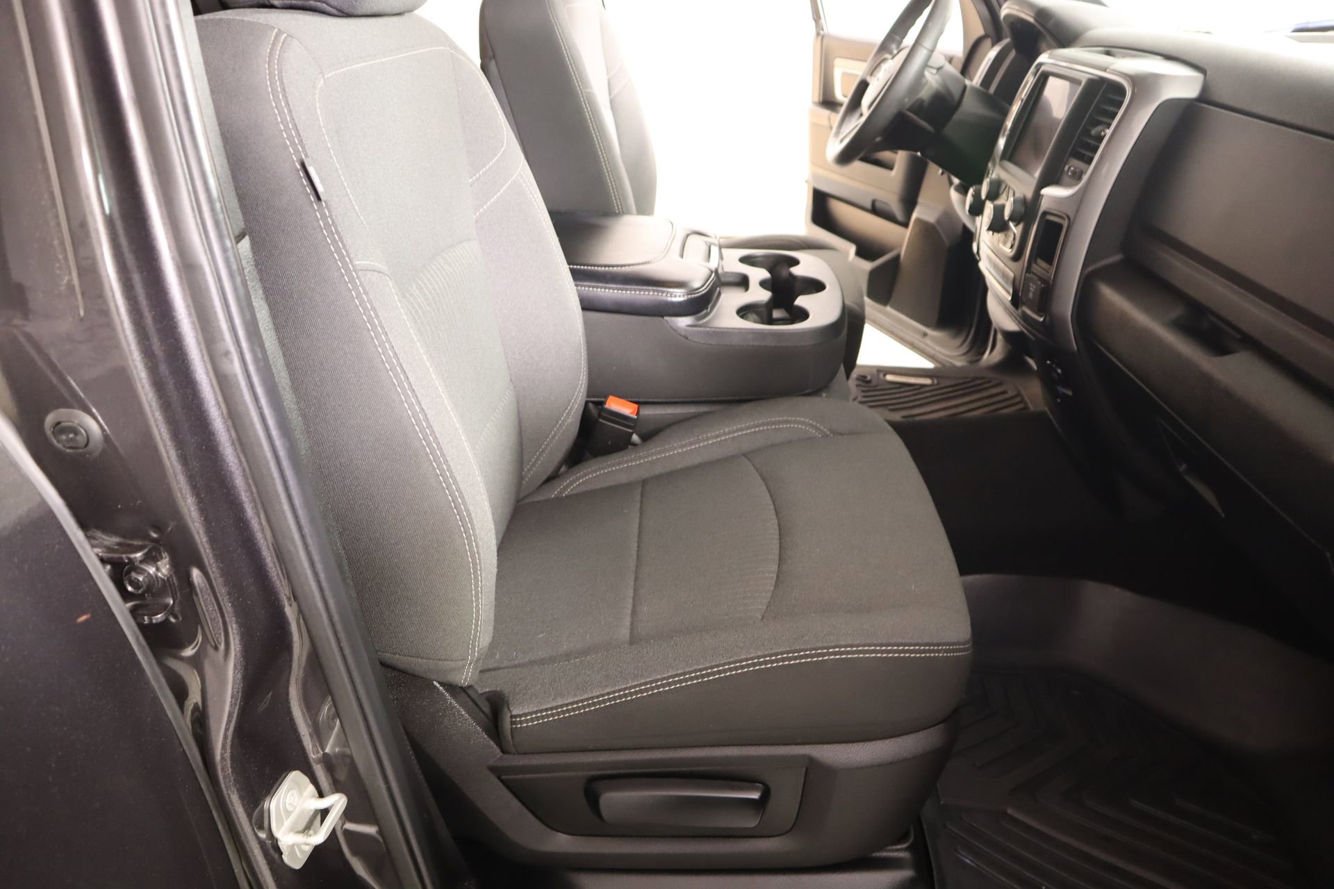 Used 2023 RAM 1500 Classic Warlock w/ Electronics Group image 12