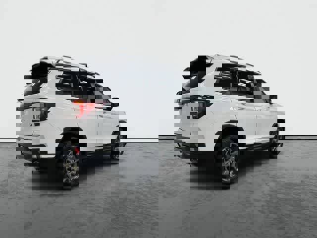 Used 2024 Honda Passport TrailSport image 4