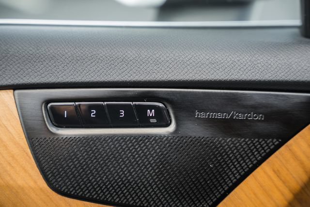Certified 2023 Volvo XC90 B6 Plus AWD/4WD image 40