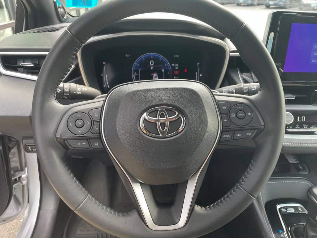 Used 2023 Toyota Corolla XSE FWD image 17
