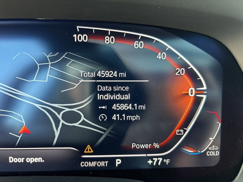 Used 2022 BMW X7 xDrive40i w/ M Sport Package AWD/4WD image 11