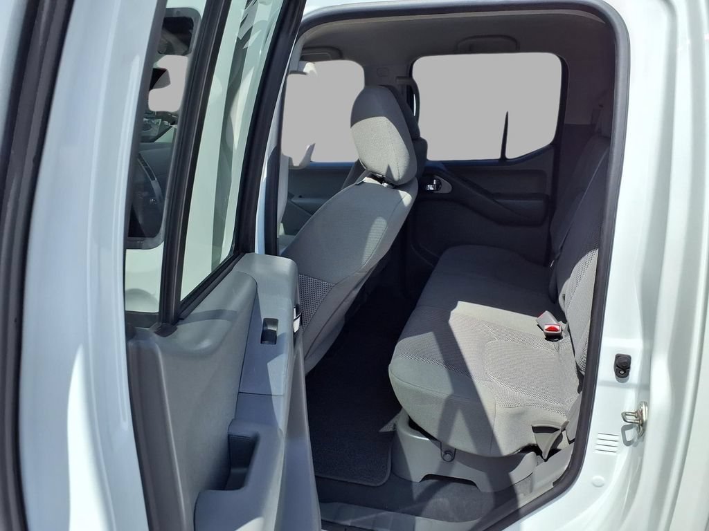 Used 2019 Nissan Frontier SV w/ Value Truck Package AWD/4WD image 24