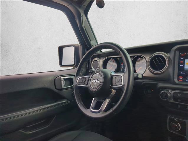 Used 2018 Jeep Wrangler Unlimited Sahara image 20