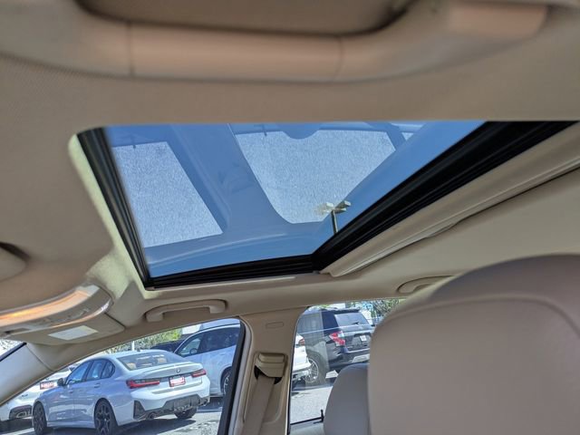 Used 2014 Mercedes-Benz C 250 Sedan image 19