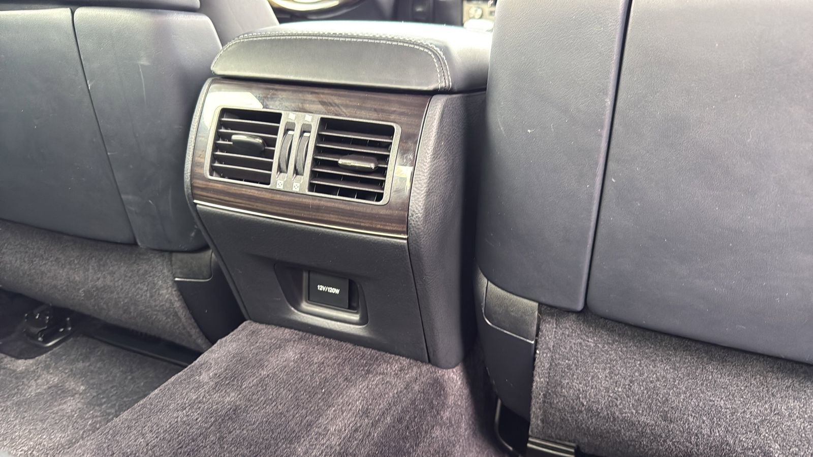 Used 2016 Lexus LS 460 w/ Comfort Package image 27