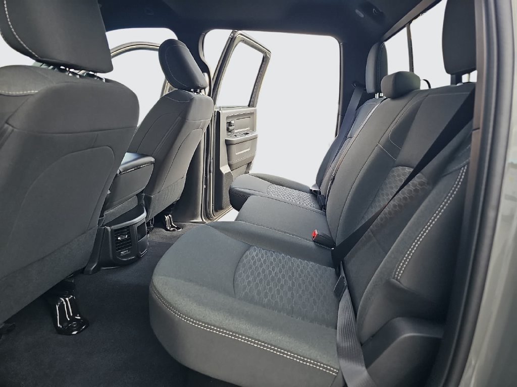 New 2027 RAM 2500 Tradesman AWD/4WD image 13