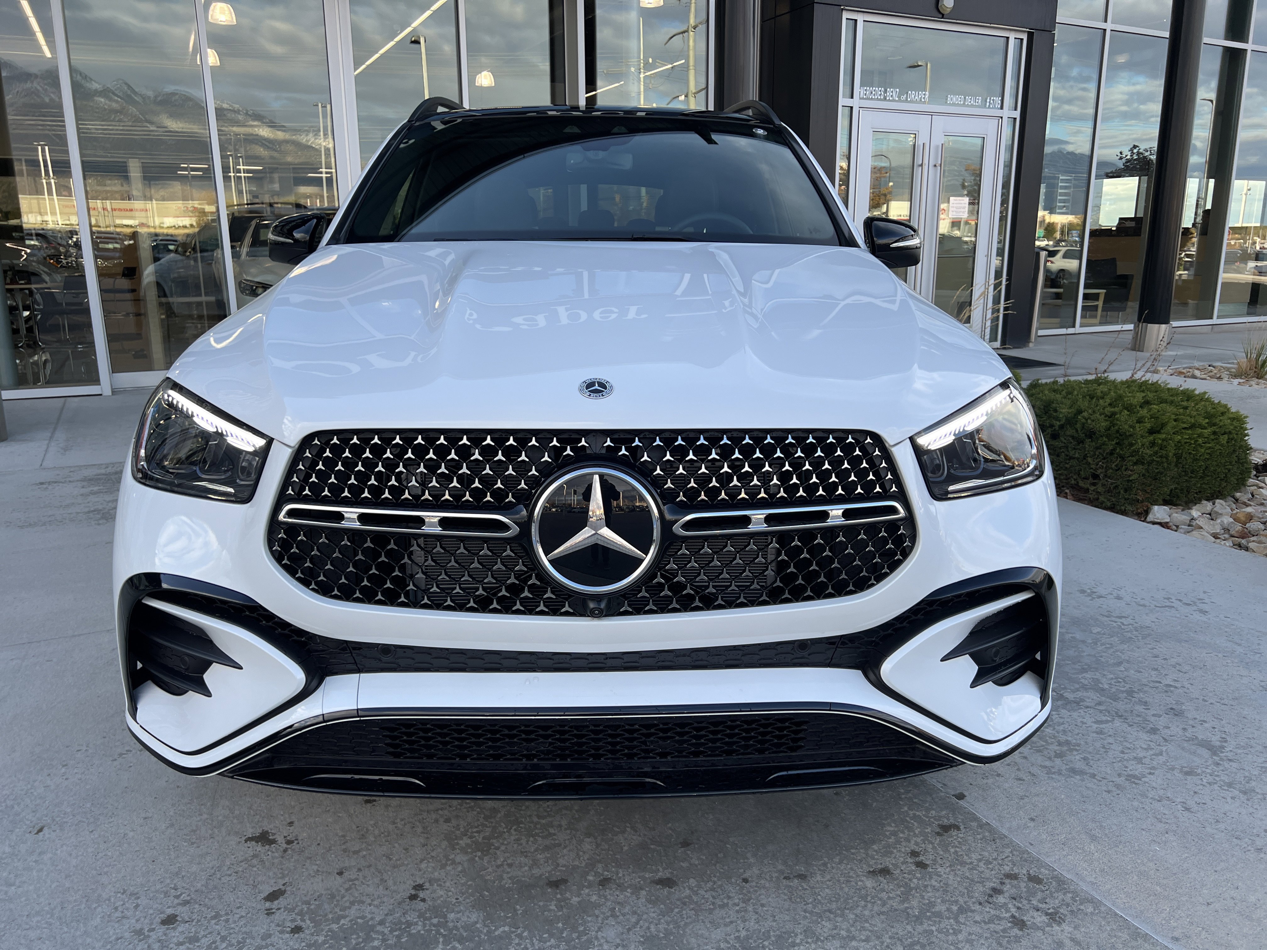 New 2026 Mercedes-Benz GLE 580 4MATIC image 2