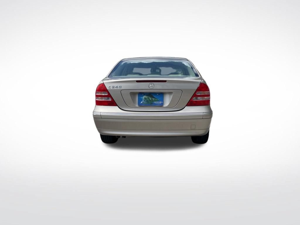 Used 2004 Mercedes-Benz C 240 Sedan image 7