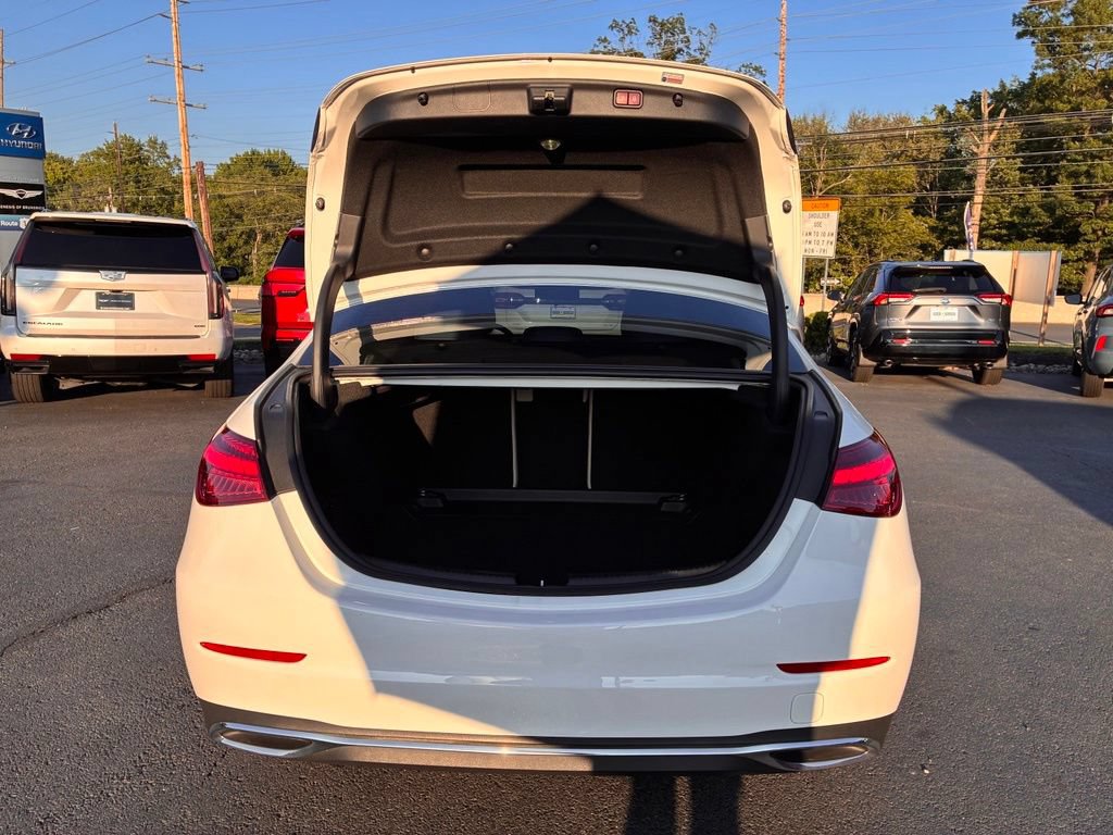 Used 2023 Mercedes-Benz C 300 4MATIC Sedan image 11