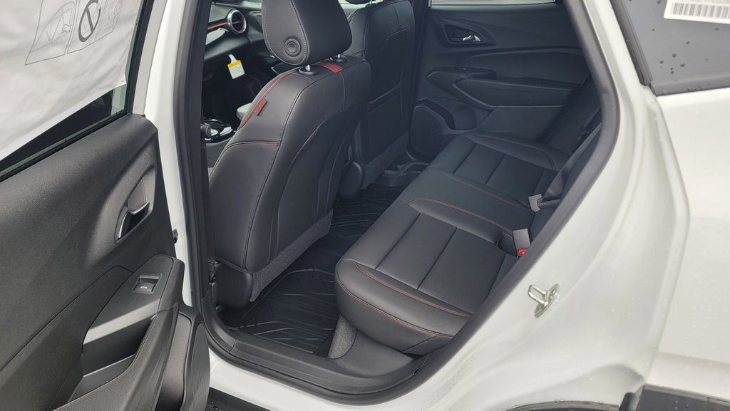 New 2026 Chevrolet Trax RS image 25