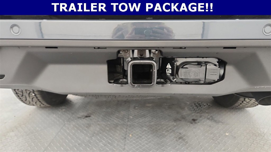 New 2025 Ford Expedition Active image 14