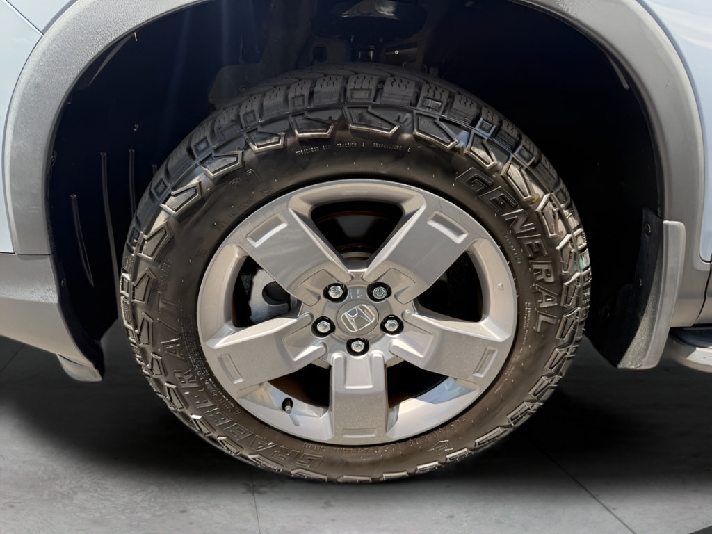 Certified 2024 Honda Ridgeline TrailSport image 44