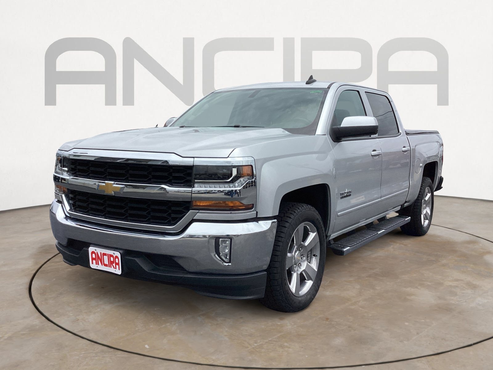 Used 2018 Chevrolet Silverado 1500 LT w/ Texas Edition RWD image 7