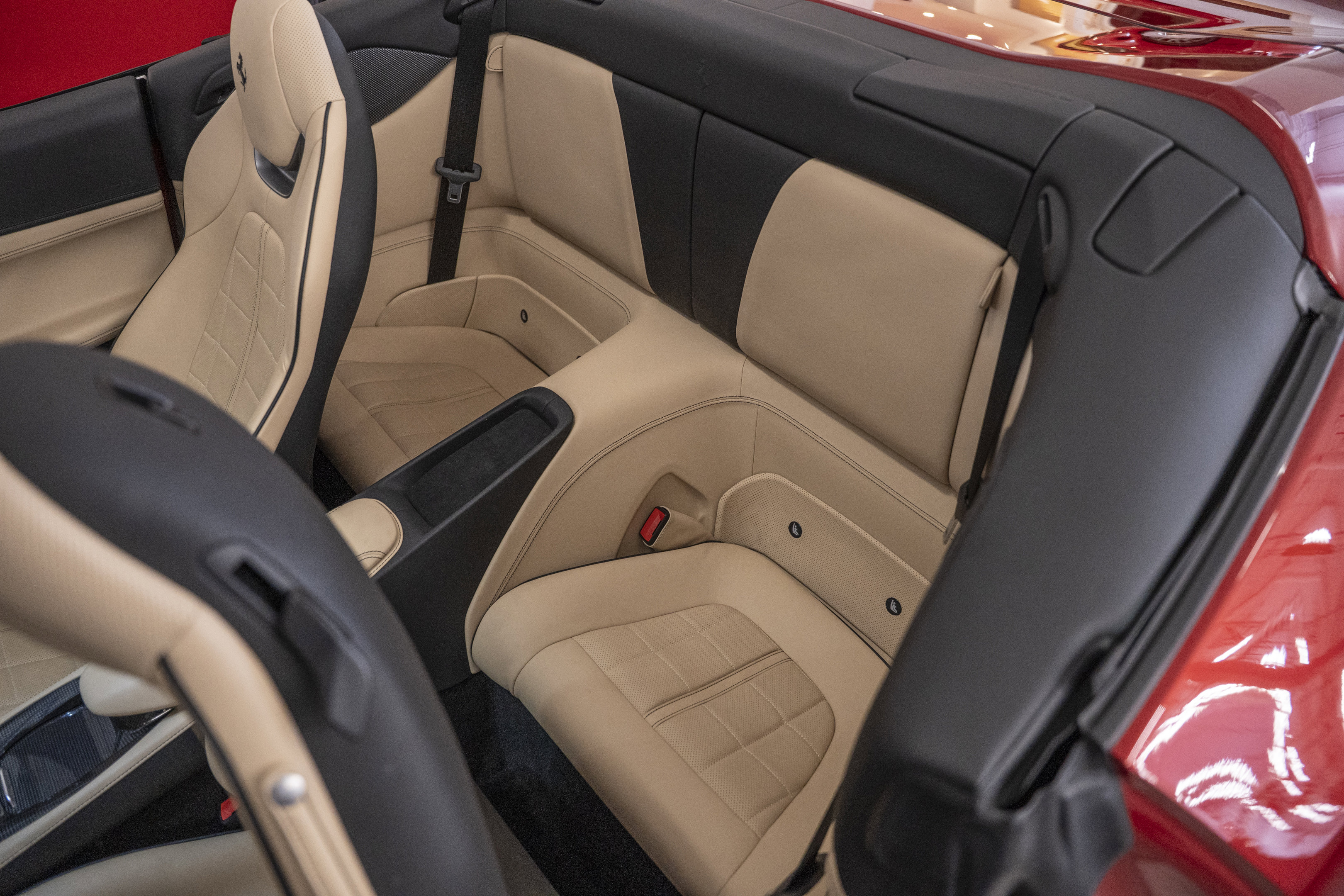 Used 2022 Ferrari Portofino M RWD image 43