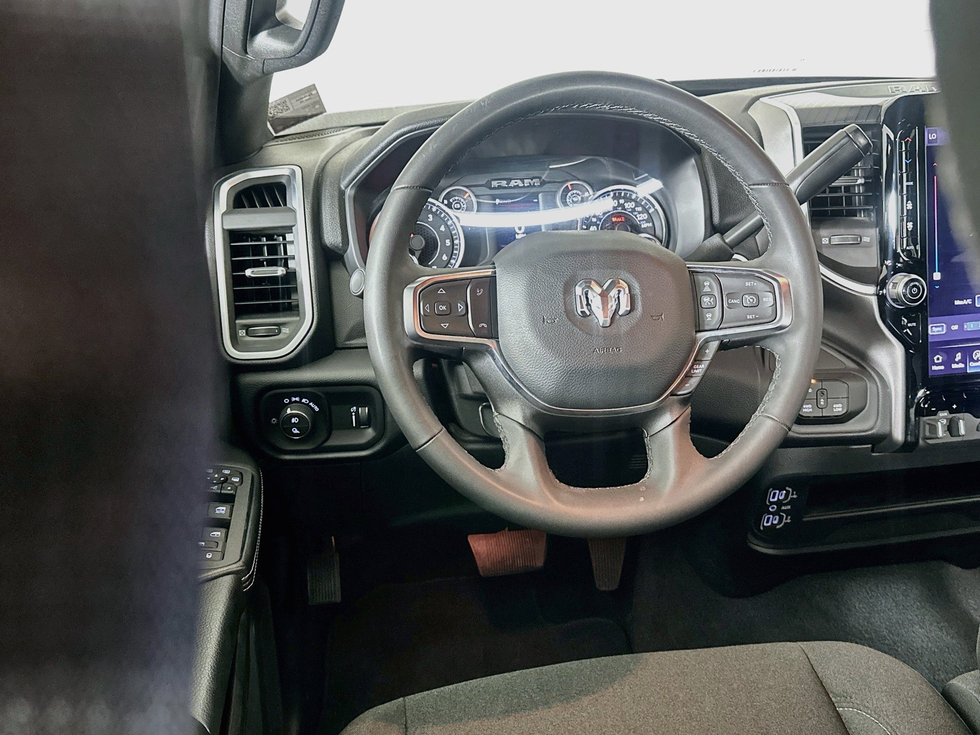 Used 2026 RAM 2500 Big Horn AWD/4WD image 17