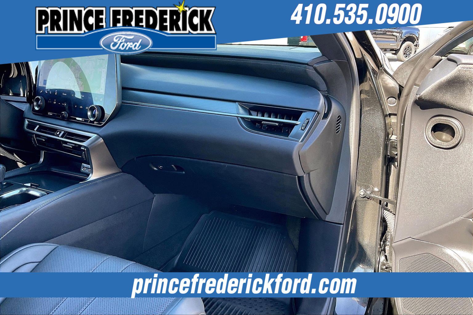 Used 2023 Lexus RX 350 F Sport w/ Accessory Package image 15