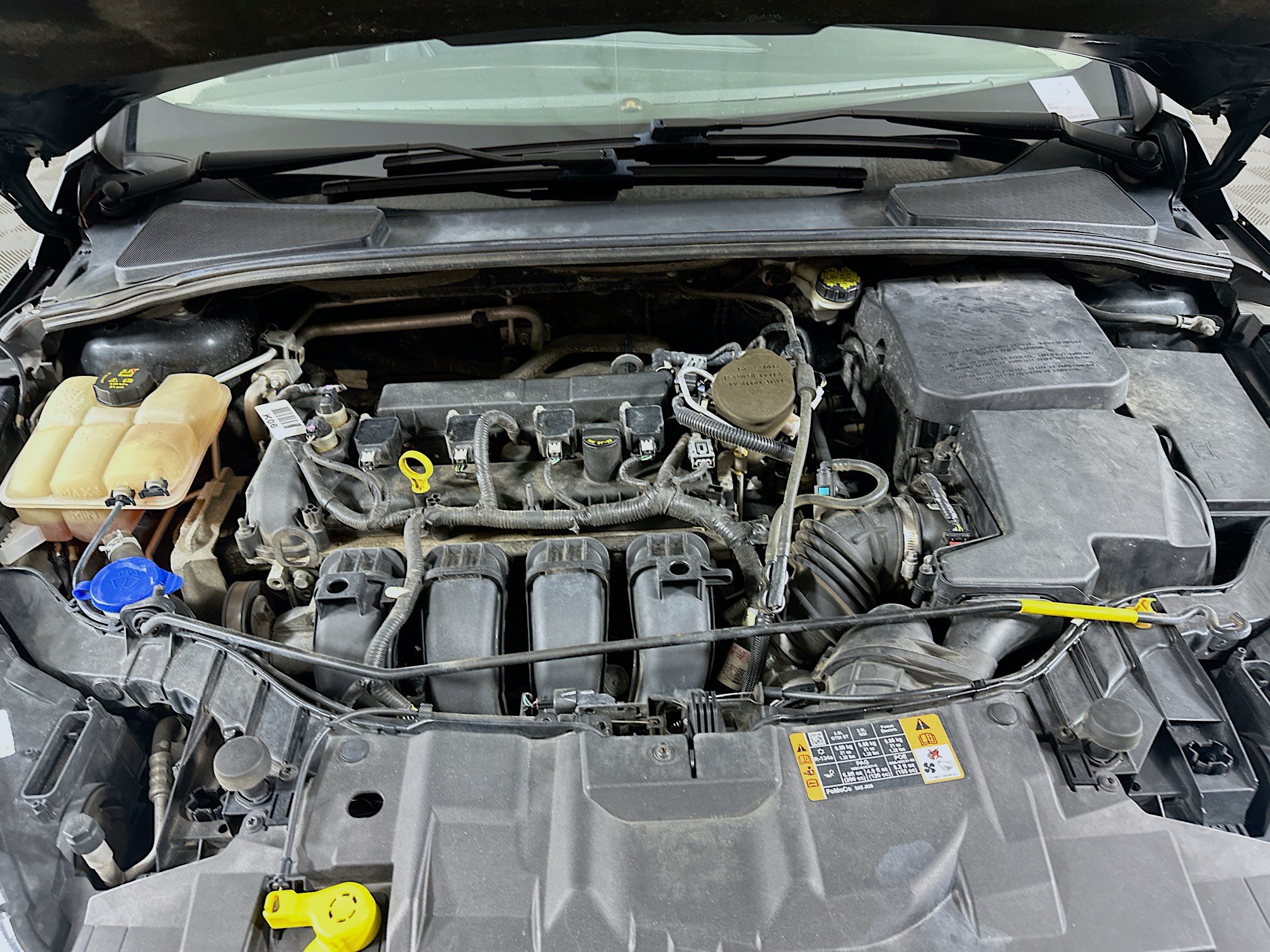 Used 2015 Ford Focus Titanium FWD image 31