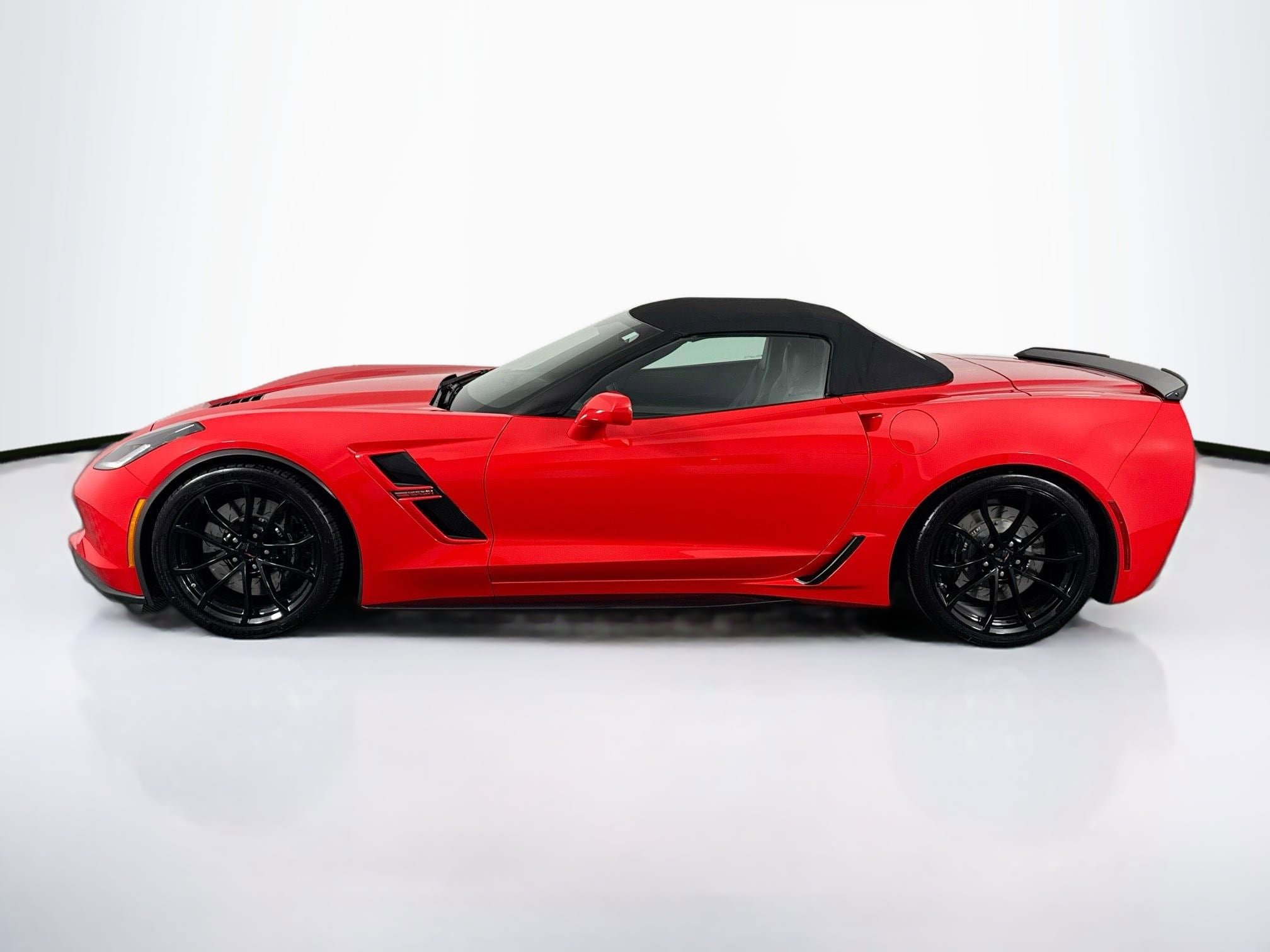 Used 2017 Chevrolet Corvette Grand Sport w/ Battery Protection Package RWD image 7