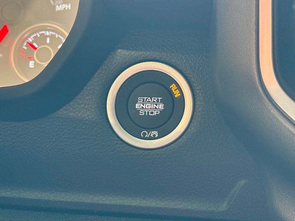 New 2026 RAM 1500 Express AWD/4WD image 30