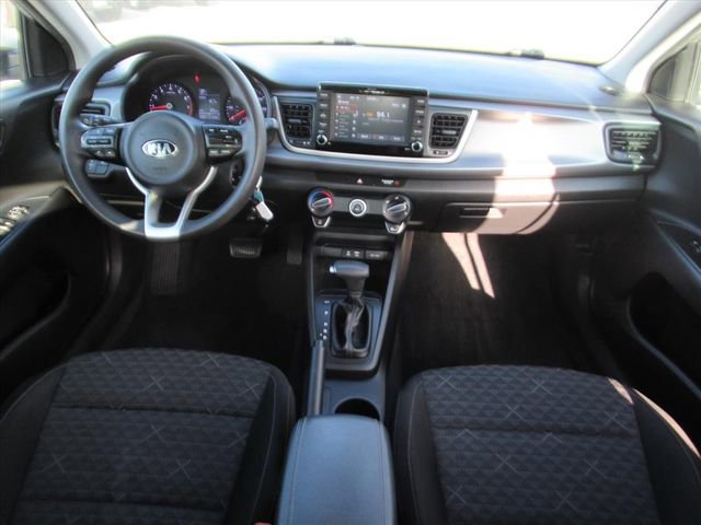 Used 2019 Kia Rio S image 11