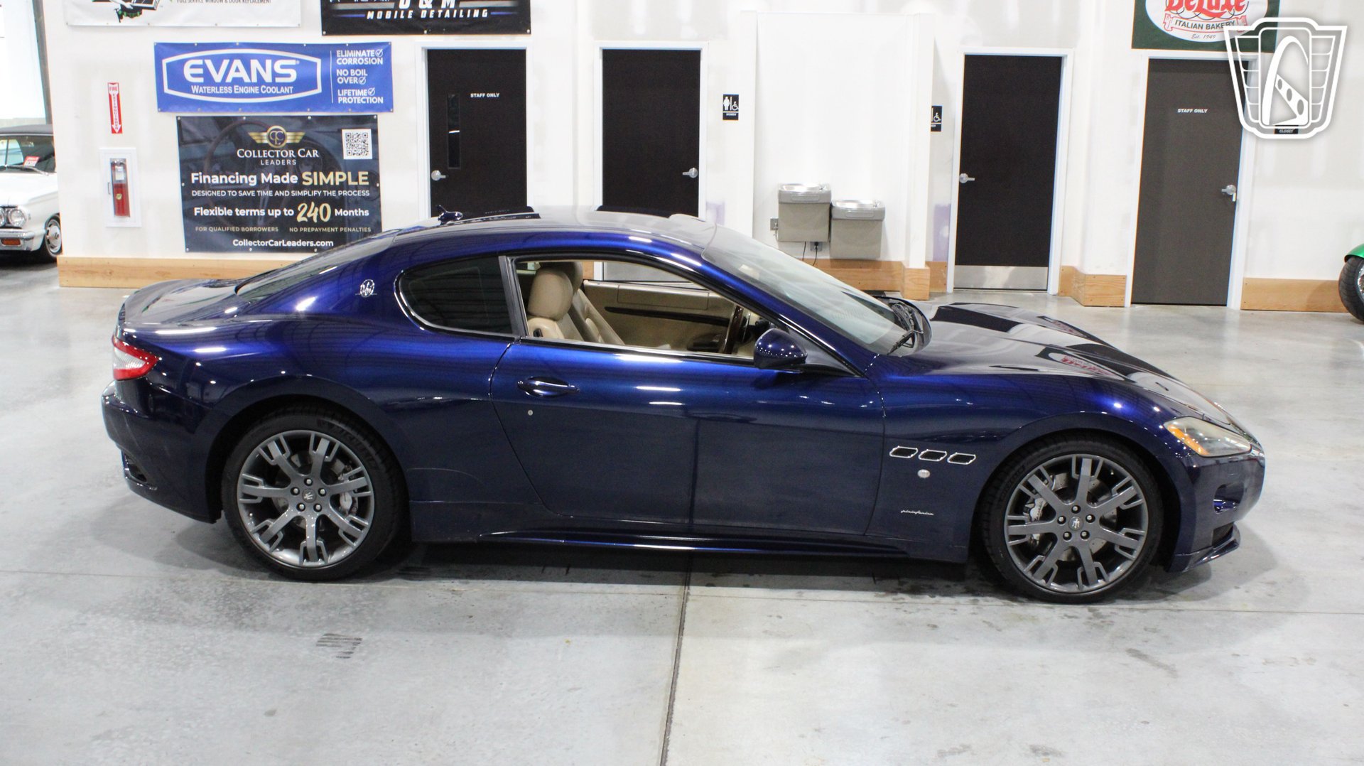 Used 2012 Maserati GranTurismo S RWD image 35