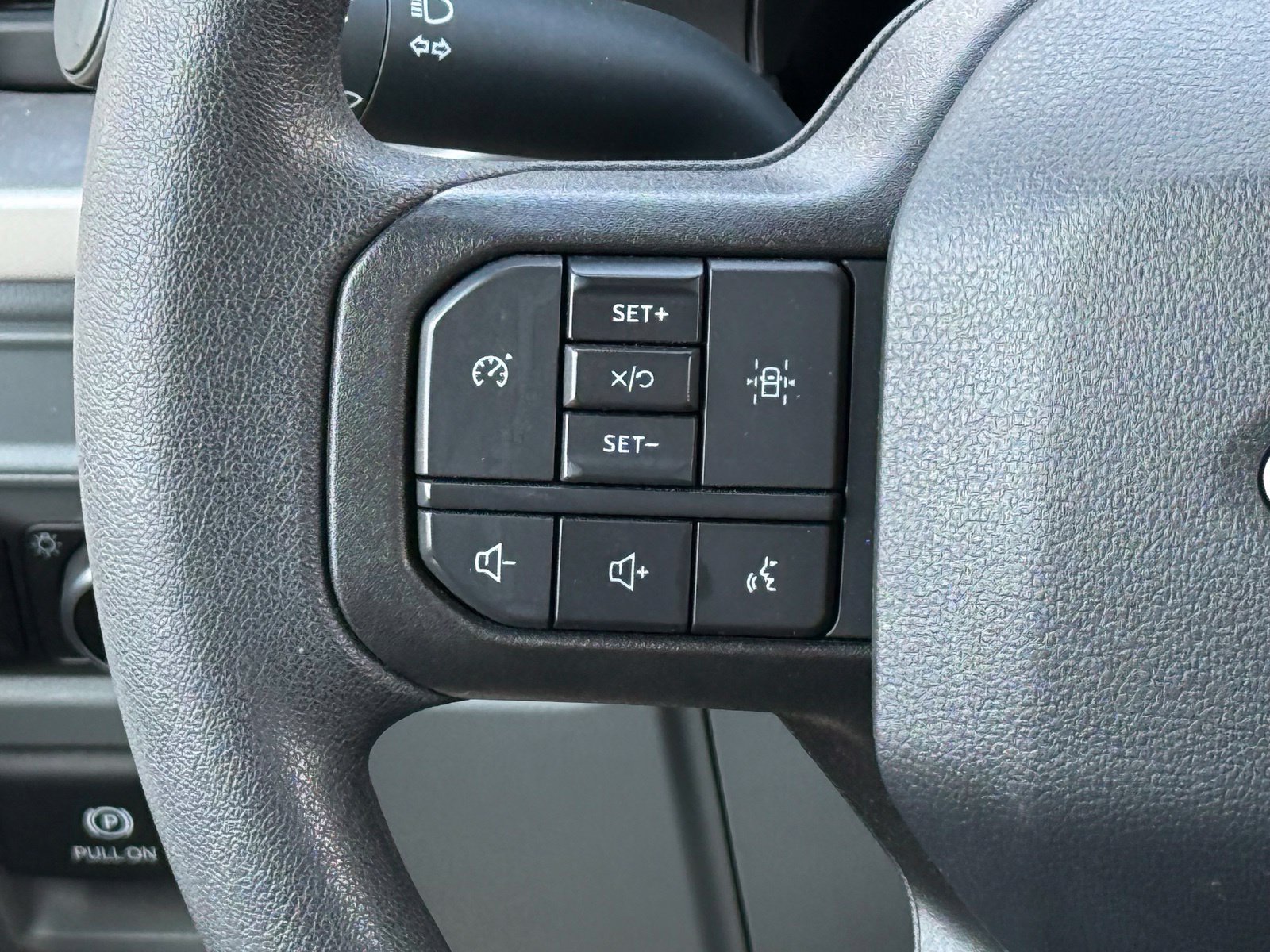 Used 2023 Ford F150 XLT AWD/4WD image 28