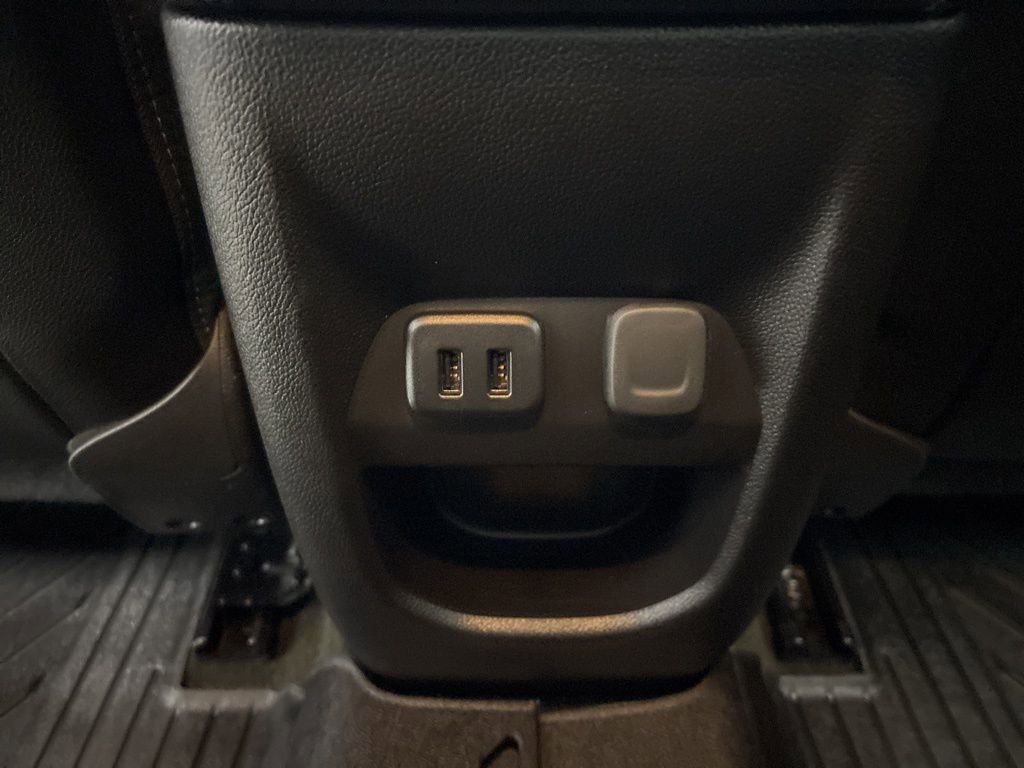 Used 2018 GMC Canyon SLT w/ Driver Alert Package image 28