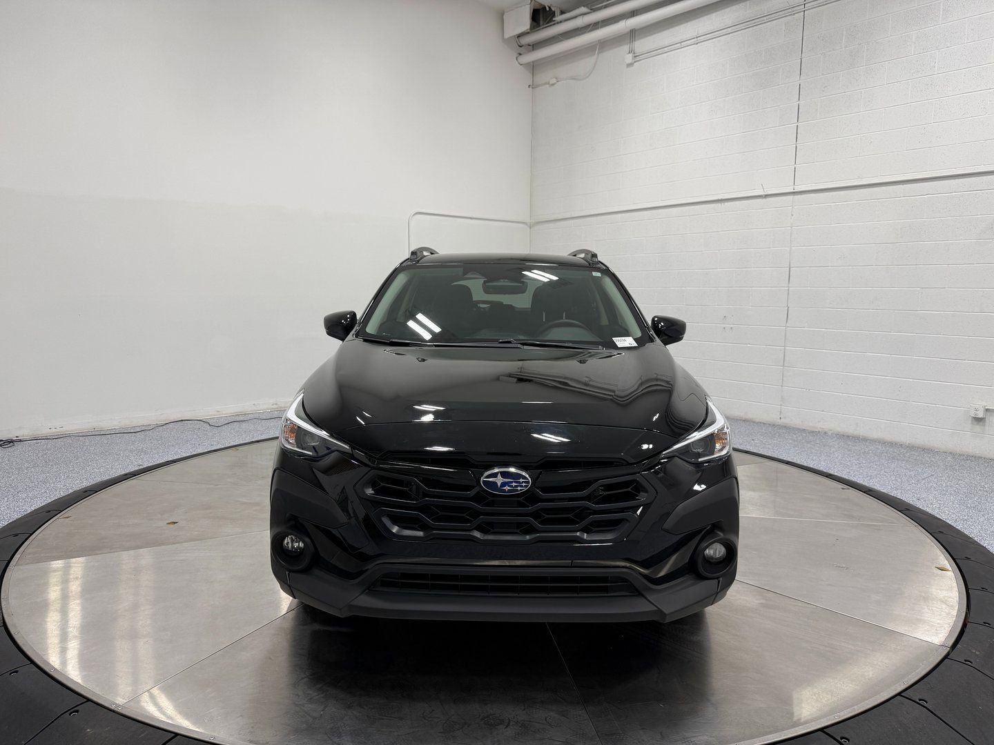 Used 2025 Subaru Crosstrek 2.0i Premium w/ Crosstrek Mirror Package image 2