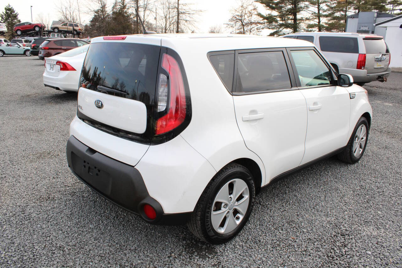 Used 2016 Kia Soul image 7