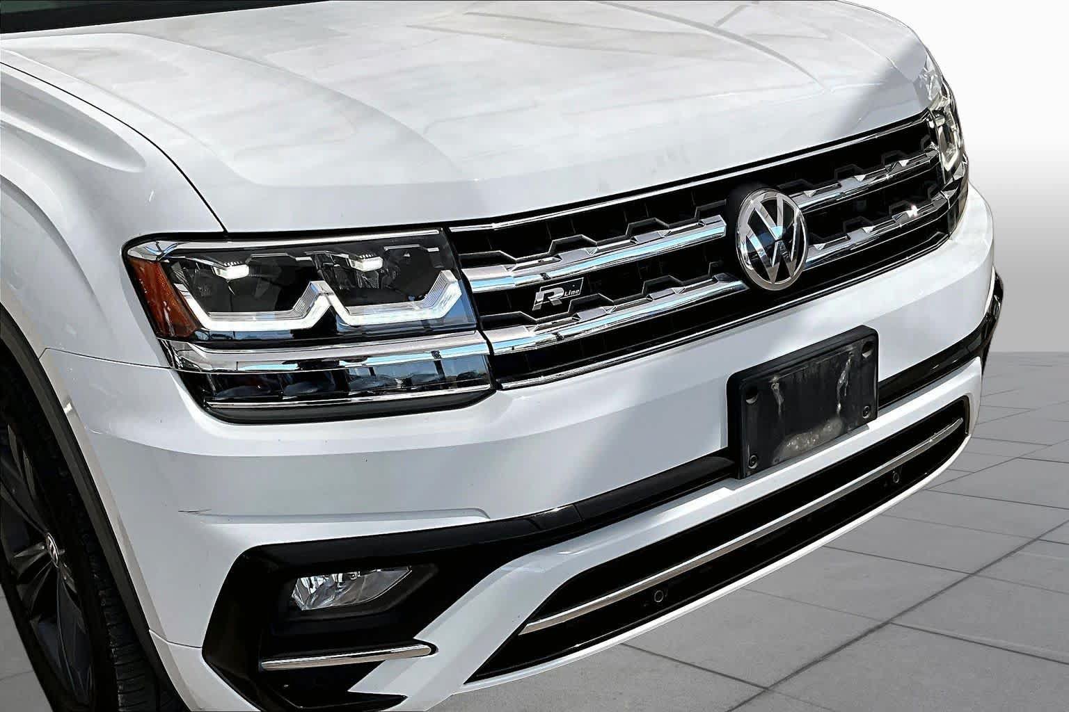 Used 2020 Volkswagen Atlas SE w/ Panoramic Sunroof Package FWD image 30