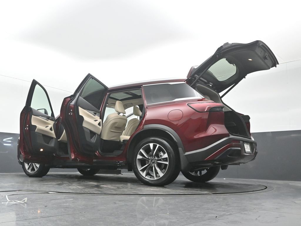 Certified 2025 INFINITI QX60 Luxe image 54