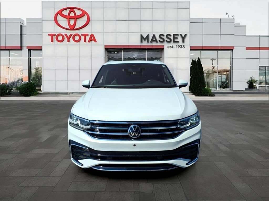 Used 2022 Volkswagen Tiguan SEL R-Line AWD/4WD image 8