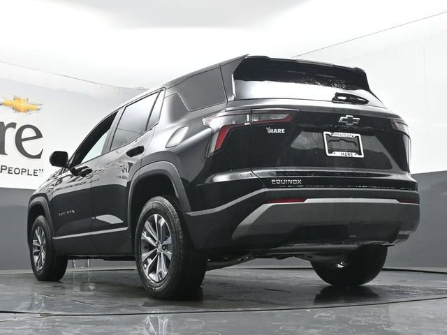 New 2026 Chevrolet Equinox LT w/ Safety and Technology Package FWD image 5