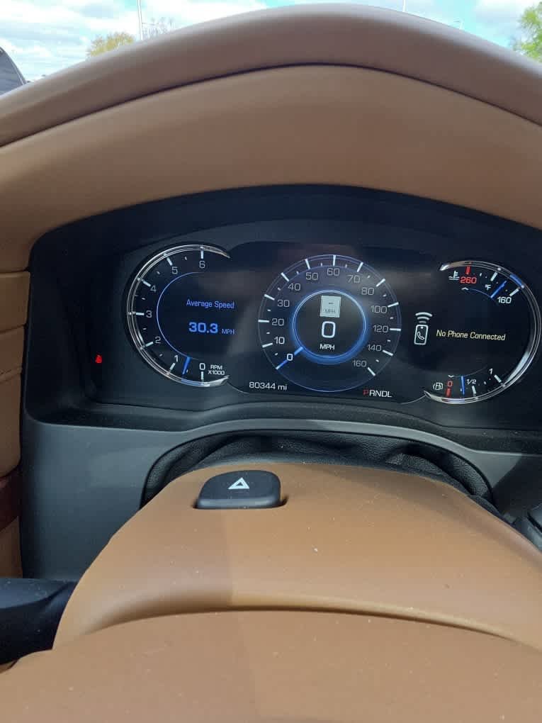 Used 2017 Cadillac Escalade Platinum AWD/4WD image 10