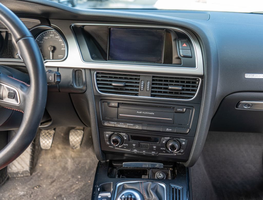 Used 2011 Audi S5 Premium Plus image 18