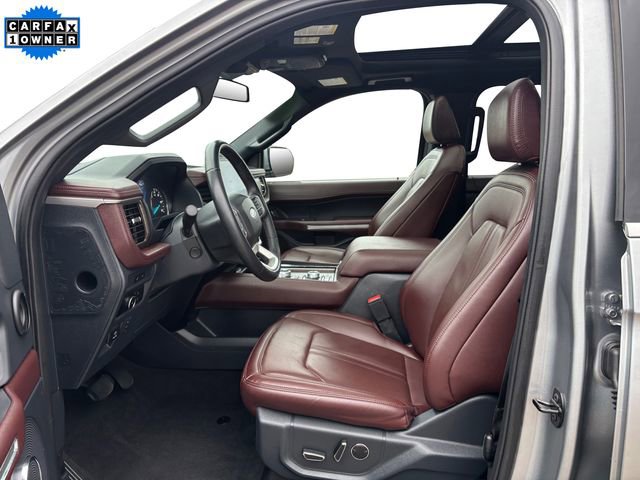 Used 2024 Ford Expedition Limited image 9