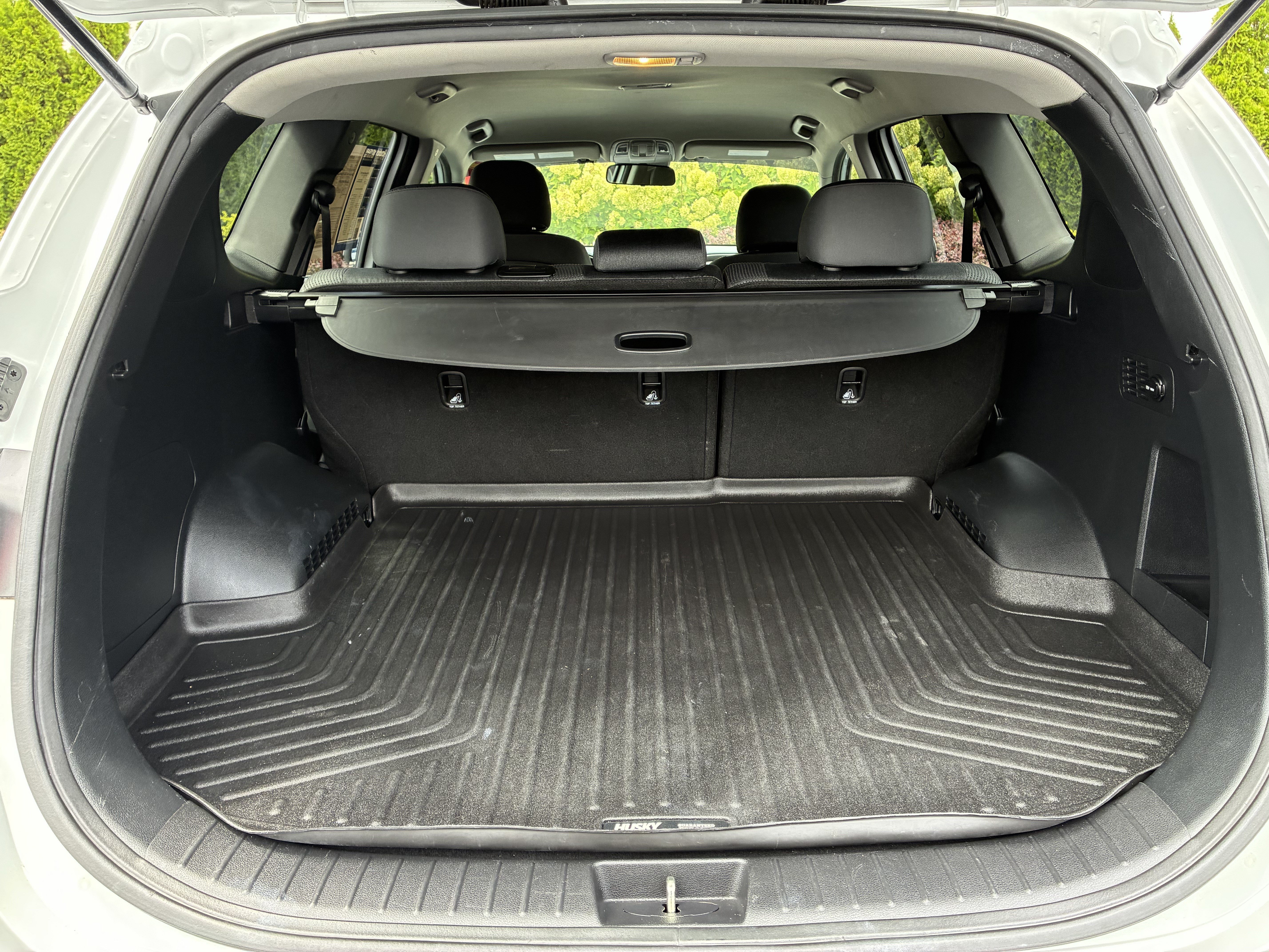 Used 2019 Hyundai Santa Fe SE FWD image 11