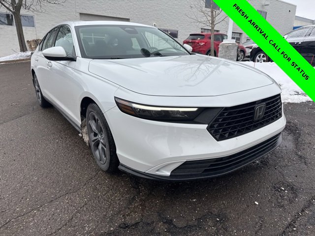 Certified 2023 Honda Accord EX image 5