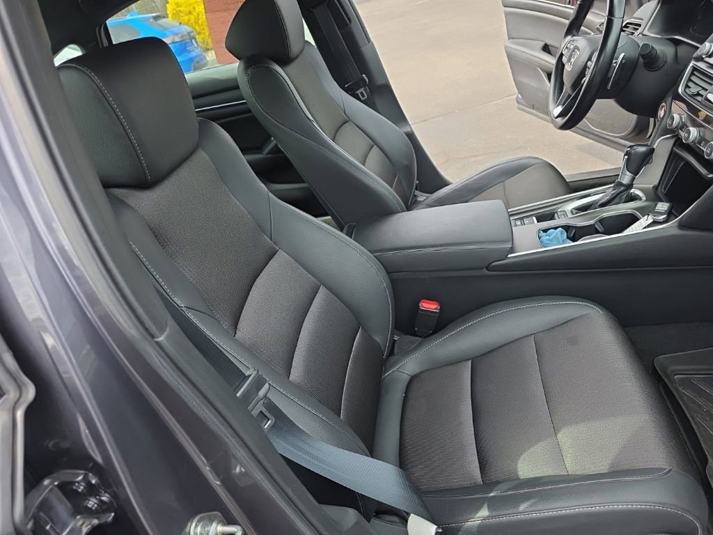 Used 2020 Honda Accord Sport image 24