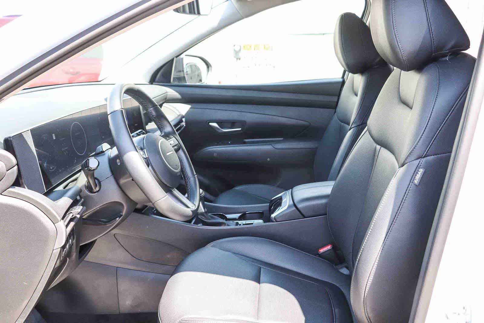 Certified 2025 Hyundai Tucson SEL image 15